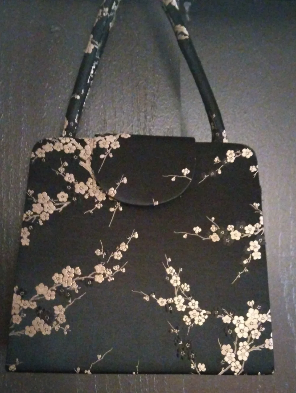 Black Floral Evening Handbag - Elegant Asian-Inspired Design